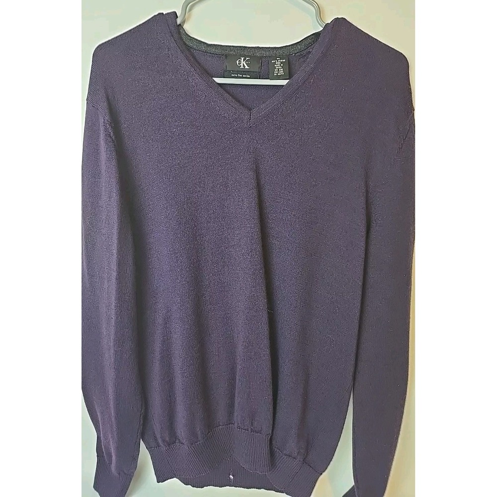 Calvin Klein Extra Fine Merino Wool V-Neck Sweater Men's Medium Purple